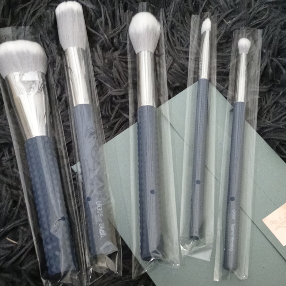 Beauty Packet - Picture 5 of 5